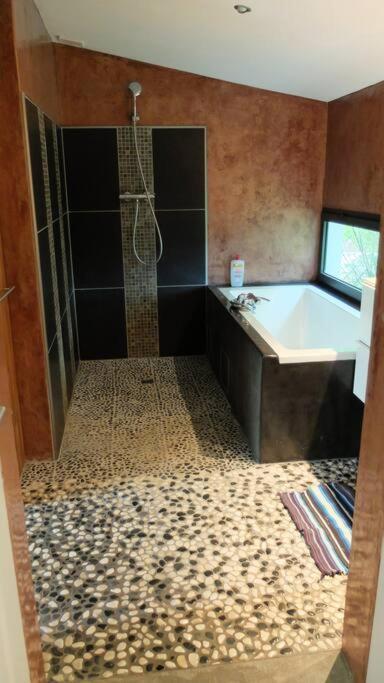 Ti Koin Trankil Belle & Spacieuse Villa Tropicale سانت بيير المظهر الخارجي الصورة